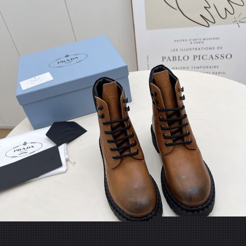 Pra*a boots